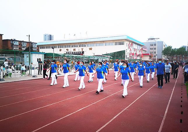 倡導(dǎo)全民健身，福連升在行動！